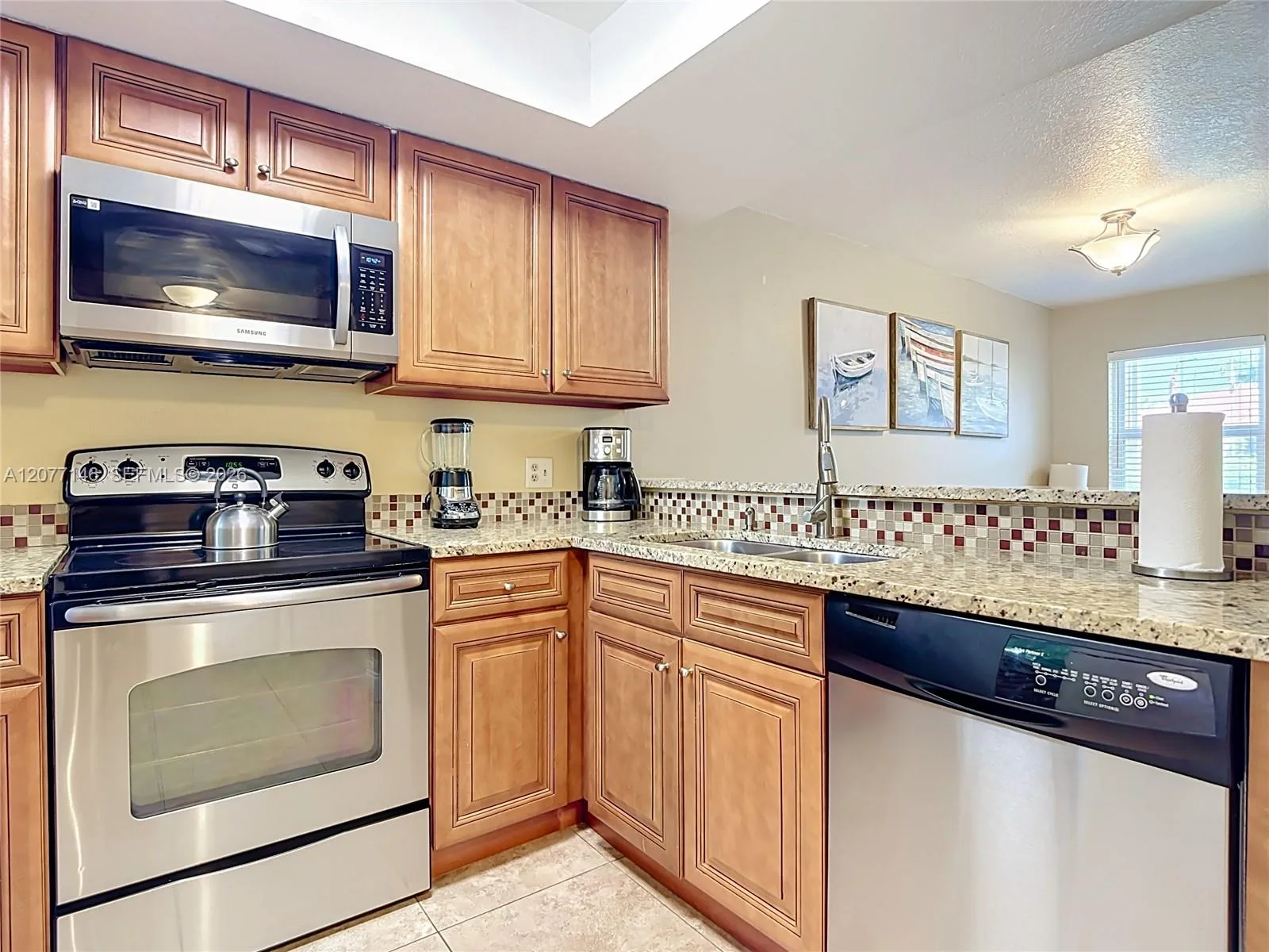 1007 Baseball and Boardwalk Ct, Kissimmee, FL 34746 photo 12