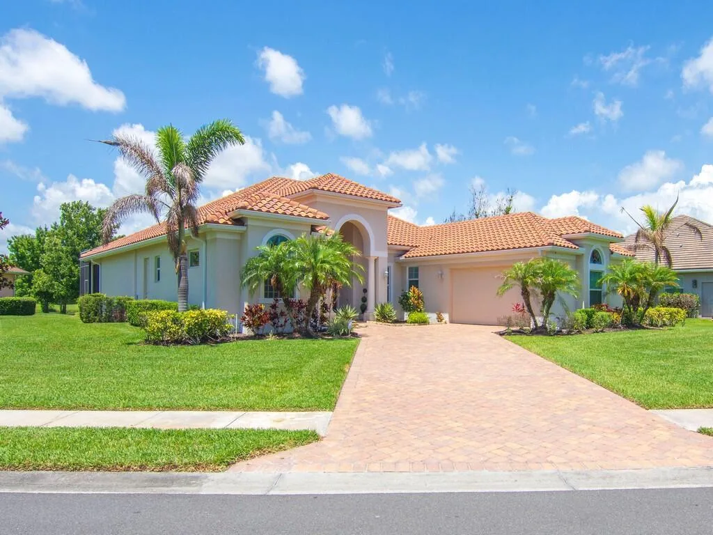 4405 65th Drive, Vero Beach, FL 32967 photo 7