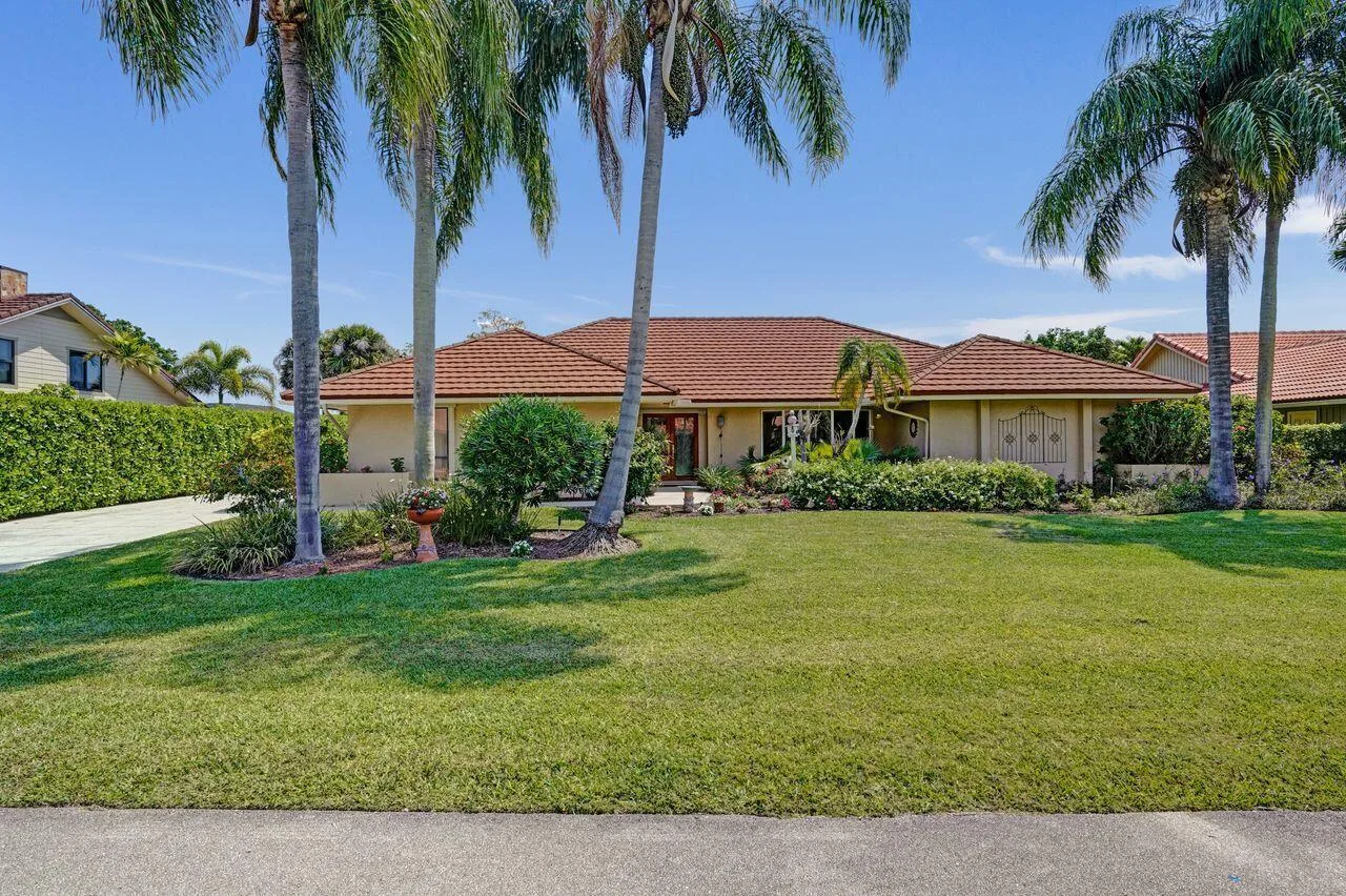 7 Marlwood Lane, Palm Beach Gardens, FL 33418