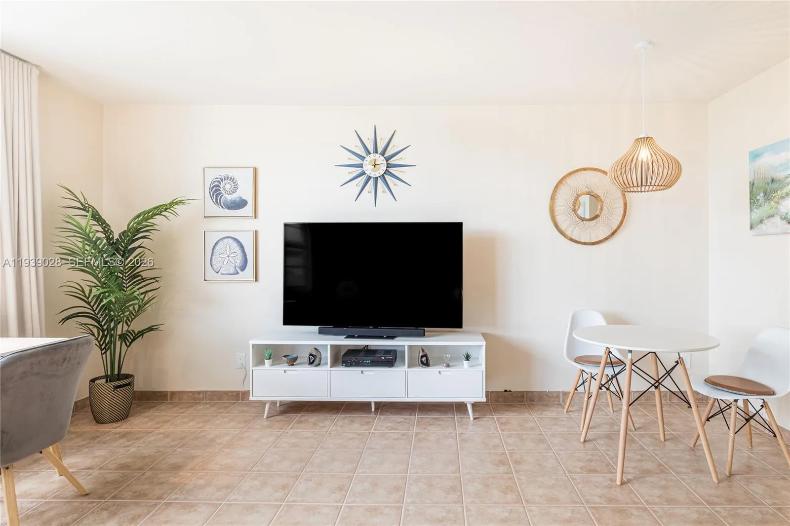 100 Lincoln Rd # 431, Miami Beach, FL 33139 photo 11