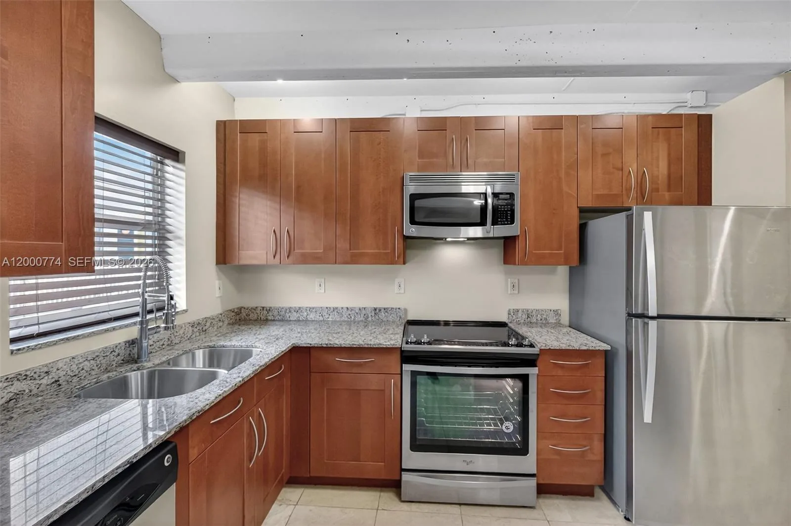 1519 Drexel Ave # 201 + DEN, Miami Beach, FL 33139 photo 9