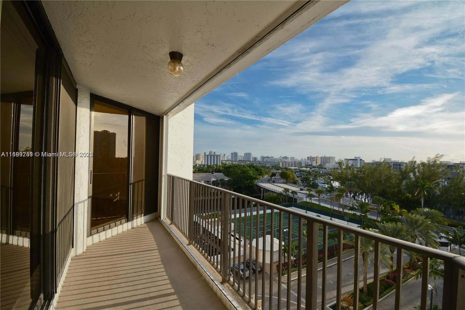 300 Three Islands Blvd # 308, Hallandale Beach, FL 33009