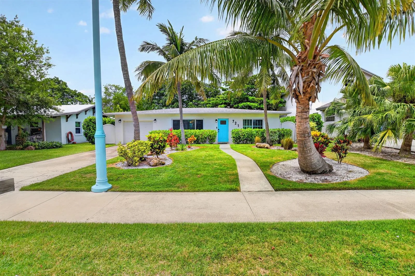 721 NE 8th Avenue, Boynton Beach, FL 33435