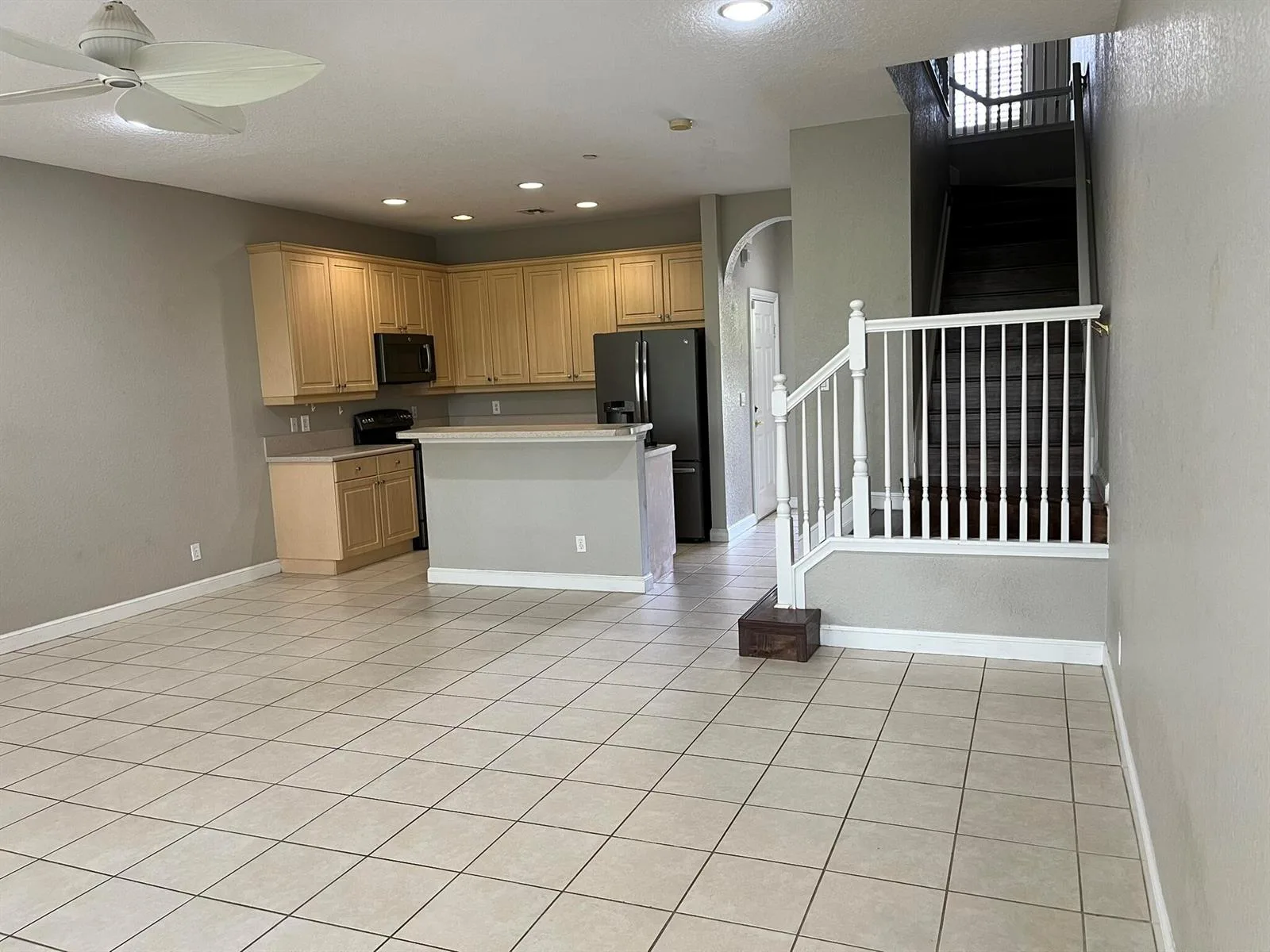404 SE Bloxham Way, Stuart, FL 34997 photo 5