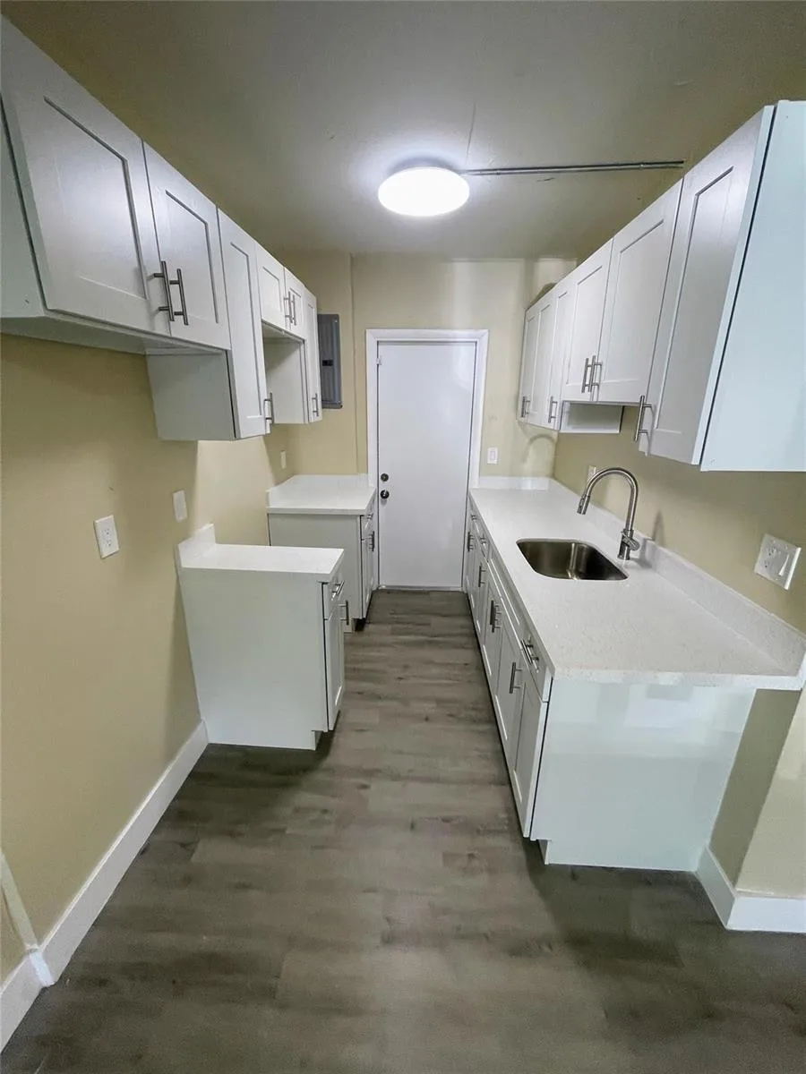 712 NW 17th Avenue, Fort Lauderdale, FL 33311 photo 11