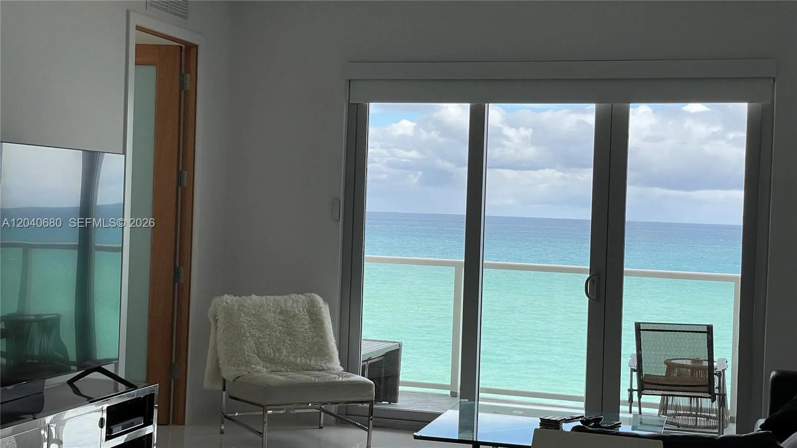 5701 Collins Ave # PH08, Miami Beach, FL 33140 photo 2
