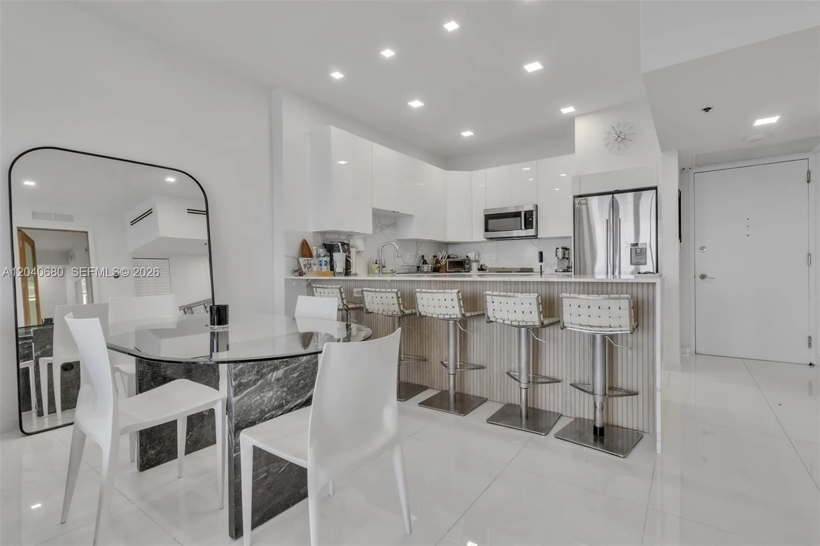 5701 Collins Ave # PH08, Miami Beach, FL 33140 photo 3
