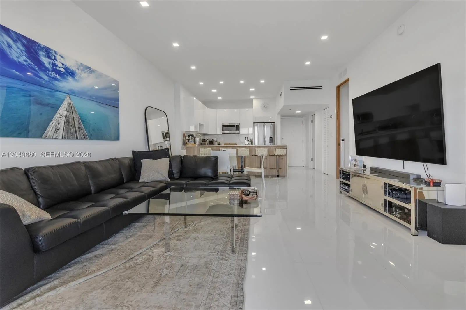5701 Collins Ave # PH08, Miami Beach, FL 33140 photo 4