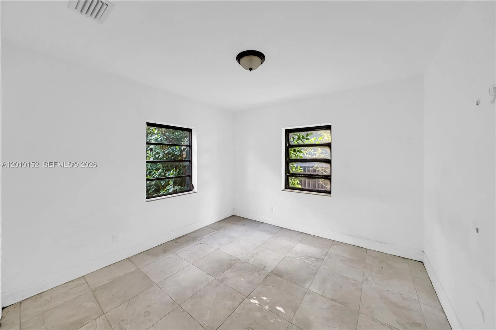 3033 Hibiscus Street, Miami, FL 33133 photo 9