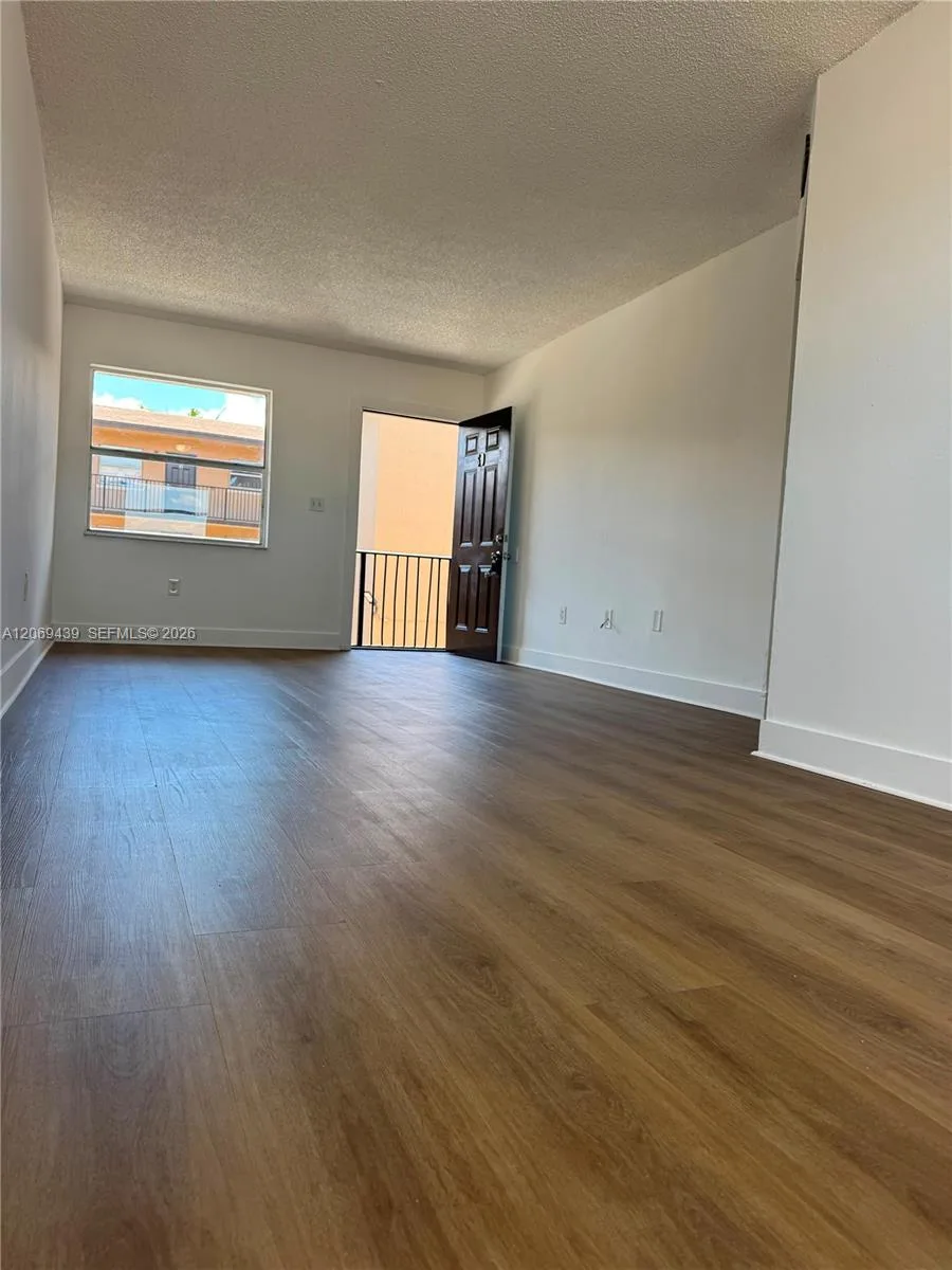 5441 W 24th Ave # 60, Hialeah, FL 33016 photo 4