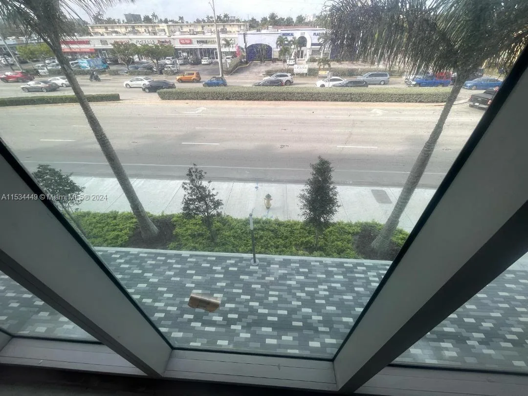 1006 E HALLANDALE BEACH BLVD # 4-206, Hallandale Beach, FL 33009 photo 3