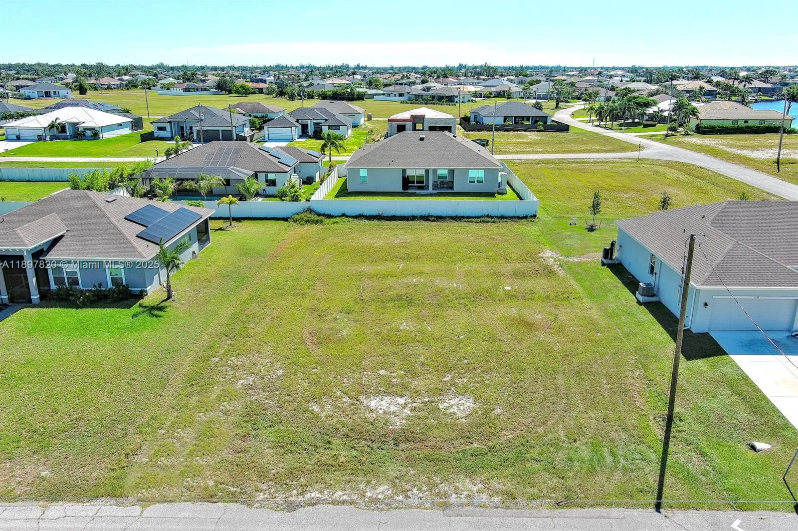 3548 NW 21ST TER, Cape Coral, FL 33993
