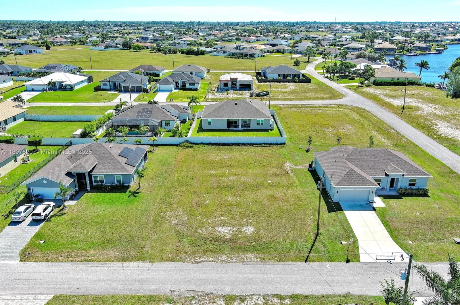 3548 NW 21ST TER, Cape Coral, FL 33993 photo 11