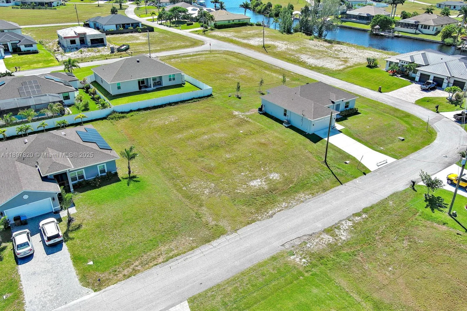3548 NW 21ST TER, Cape Coral, FL 33993 photo 13