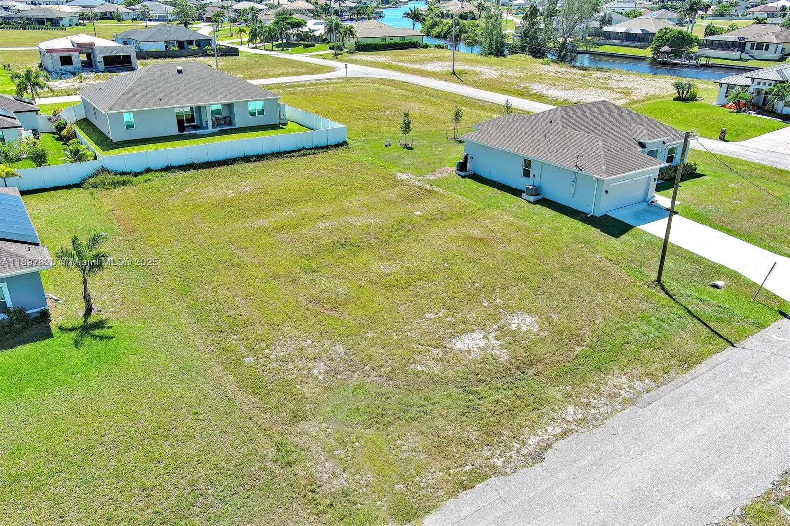 3548 NW 21ST TER, Cape Coral, FL 33993 photo 5