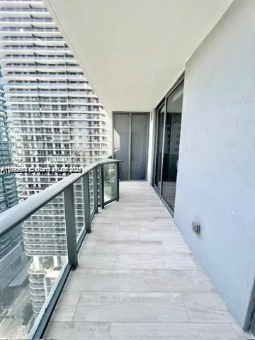45 SW 9th St # 3009, Miami, FL 33130 photo 10