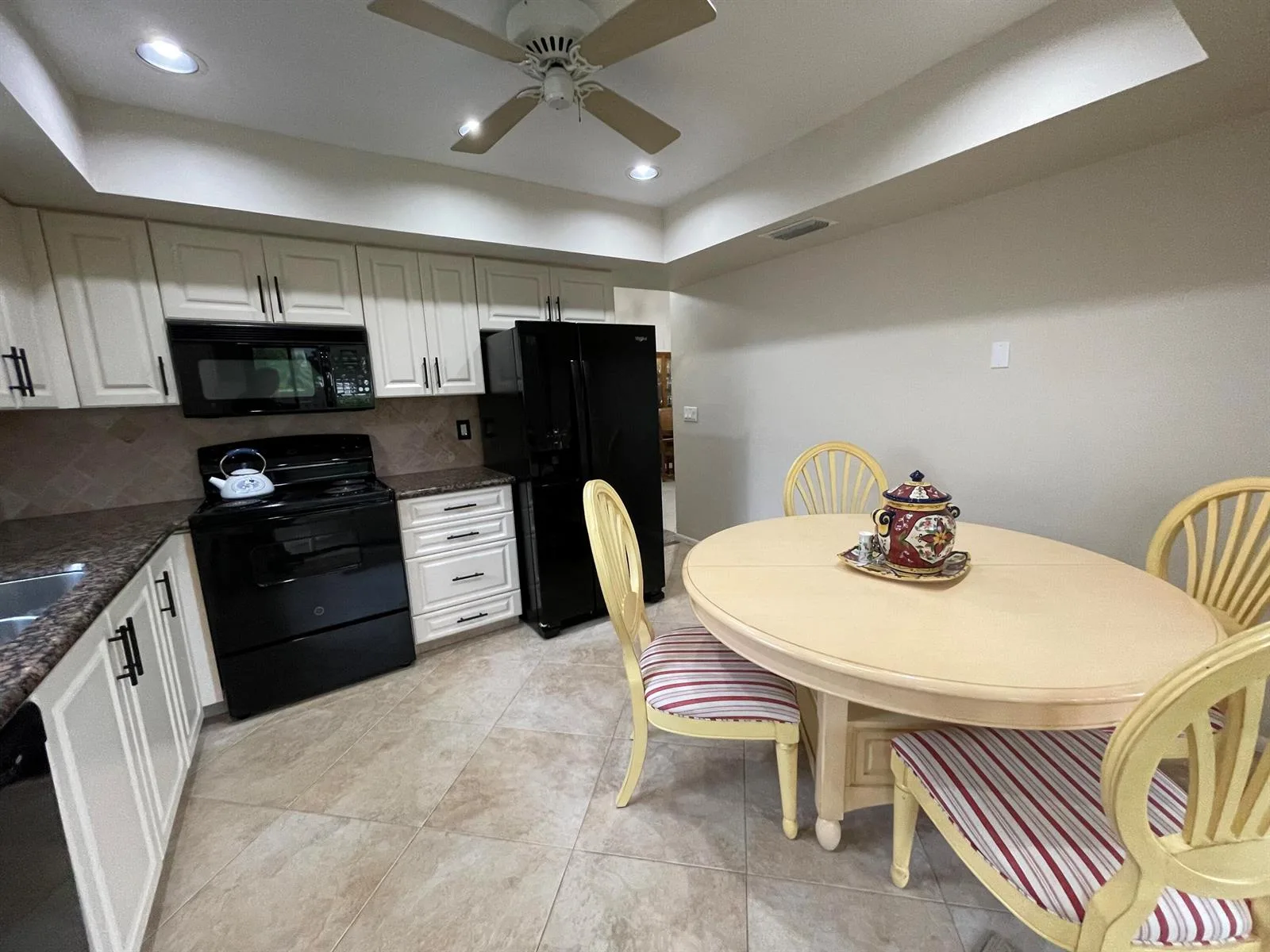 354 SW 28th Avenue, Delray Beach, FL 33445 photo 9