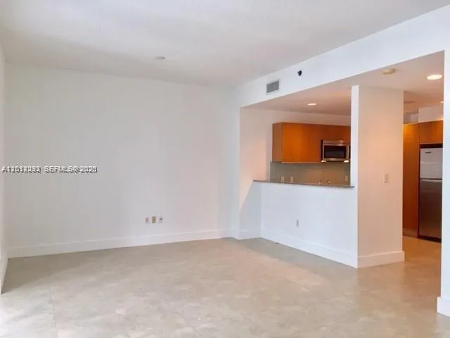 1050 Brickell Ave # 2922, Miami, FL 33131 photo 3