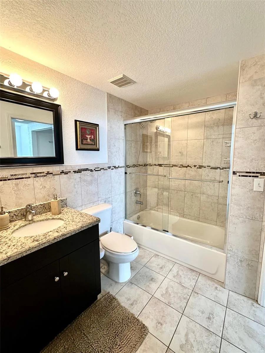 215 SW 42nd Ave # 401, Miami, FL 33134 photo 13