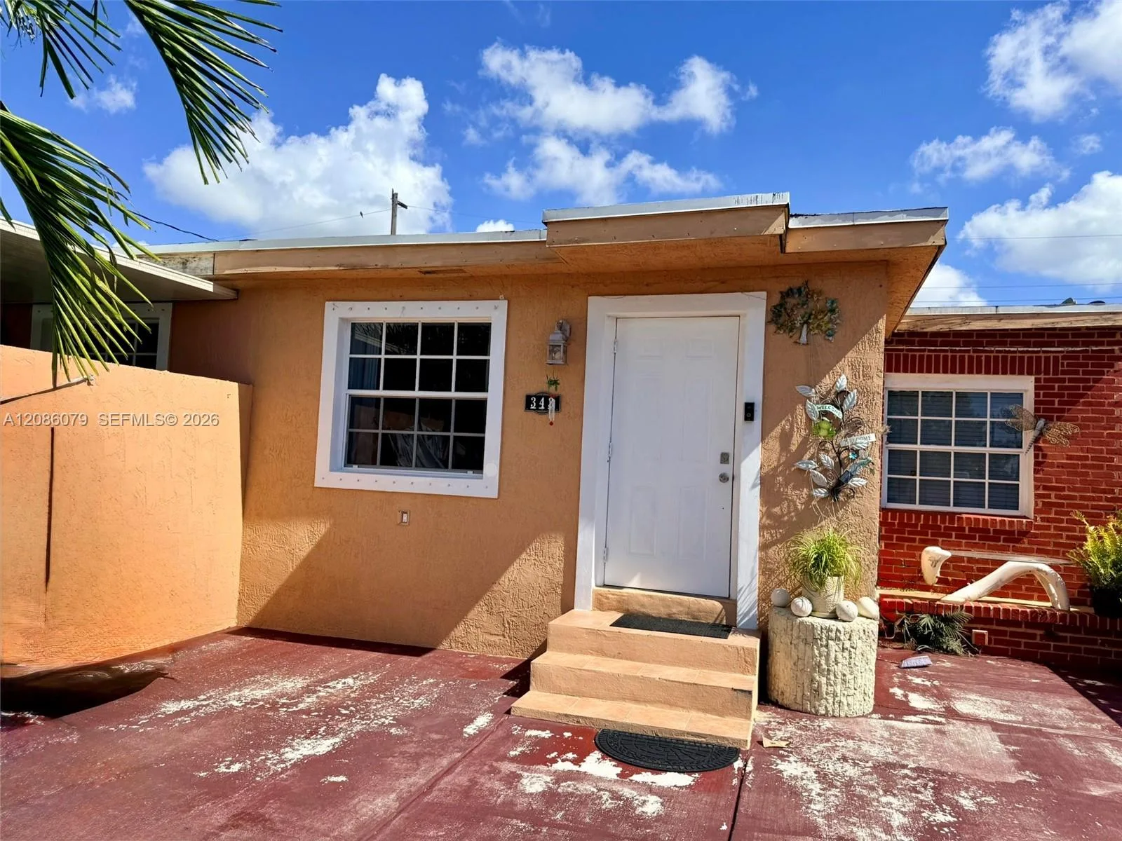 343 W 11th St, Hialeah, FL 33010