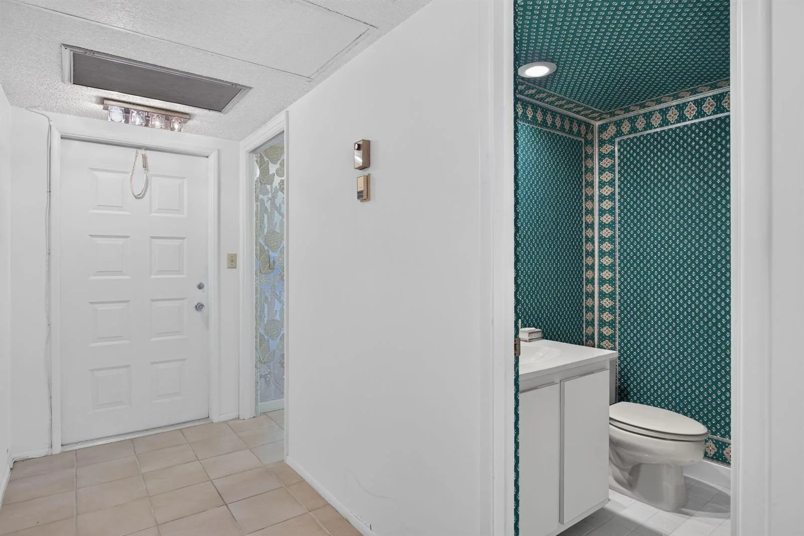 806 Cypress Boulevard # 209, Pompano Beach, FL 33069 photo 9