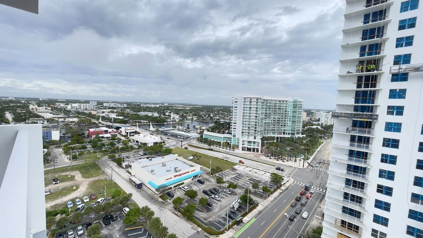 111 Briny Avenue # 19-11, Pompano Beach, FL 33062