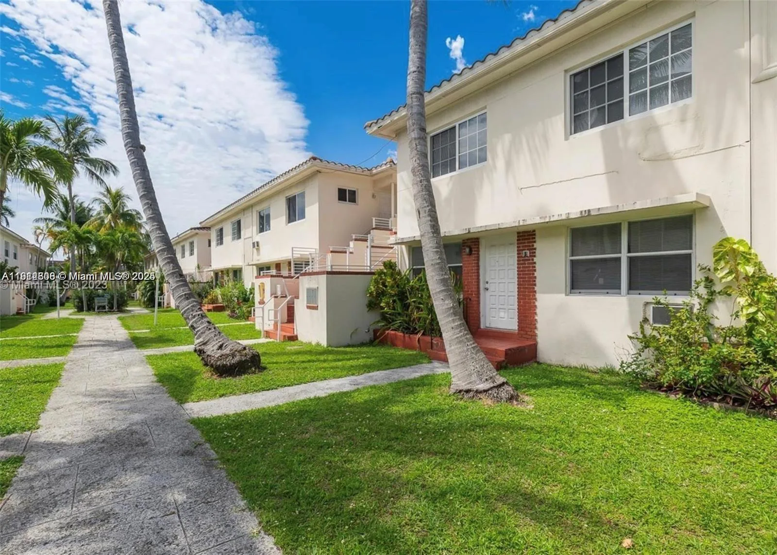 1197 Marseille Dr # 12, Miami Beach, FL 33141 photo 3