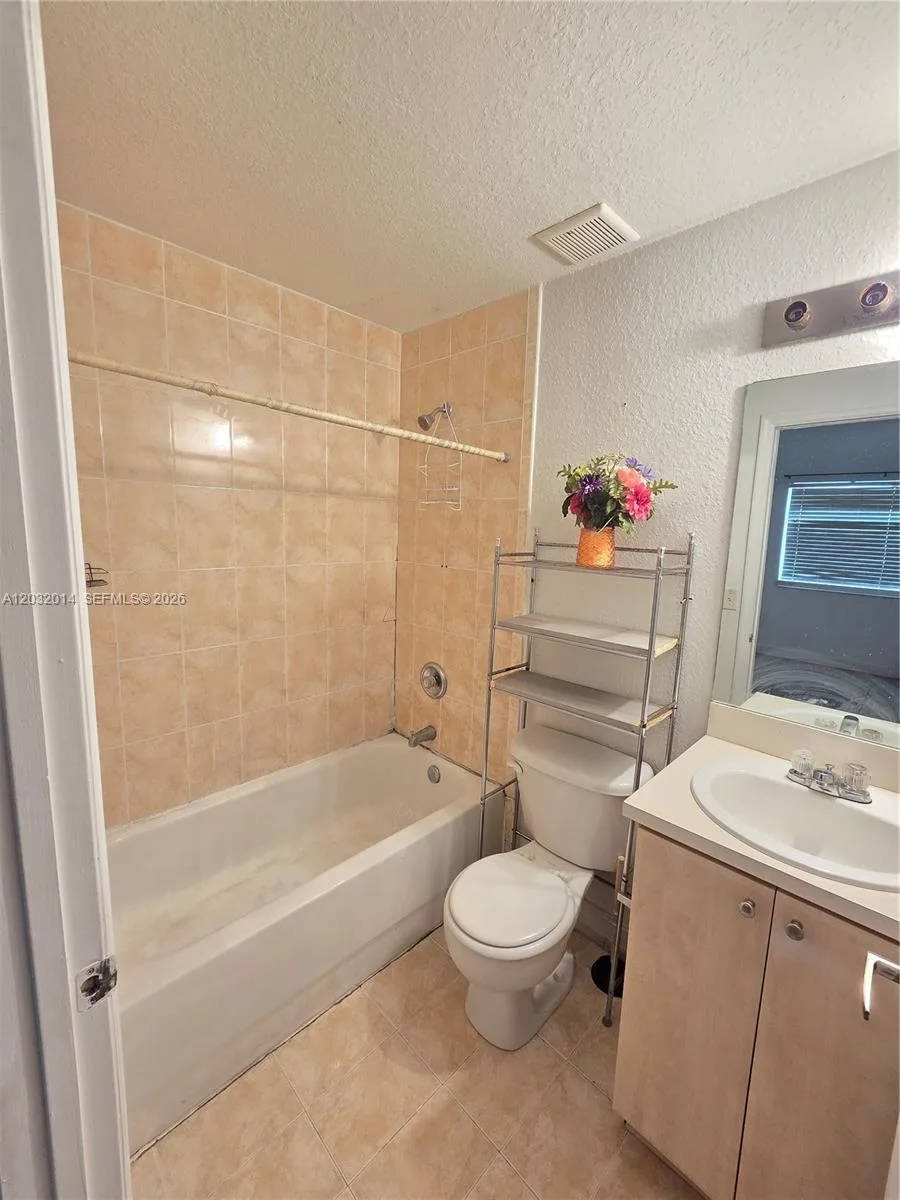 7989 NW 8th St # 108D, Miami, FL 33126 photo 8