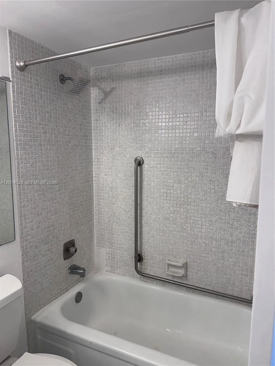 272 Dorset # G, Boca Raton, FL 33434 photo 10