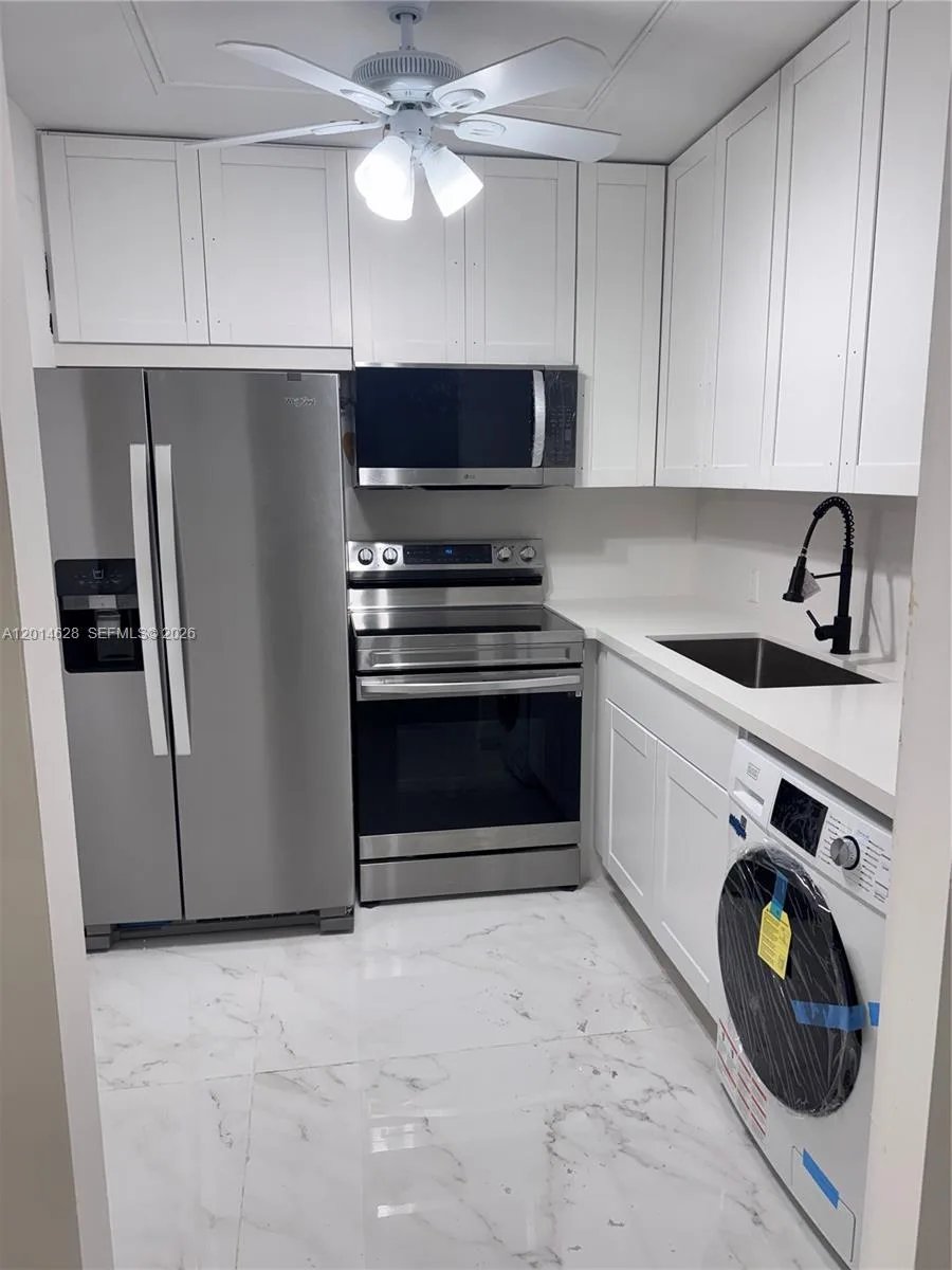 272 Dorset # G, Boca Raton, FL 33434 photo 3