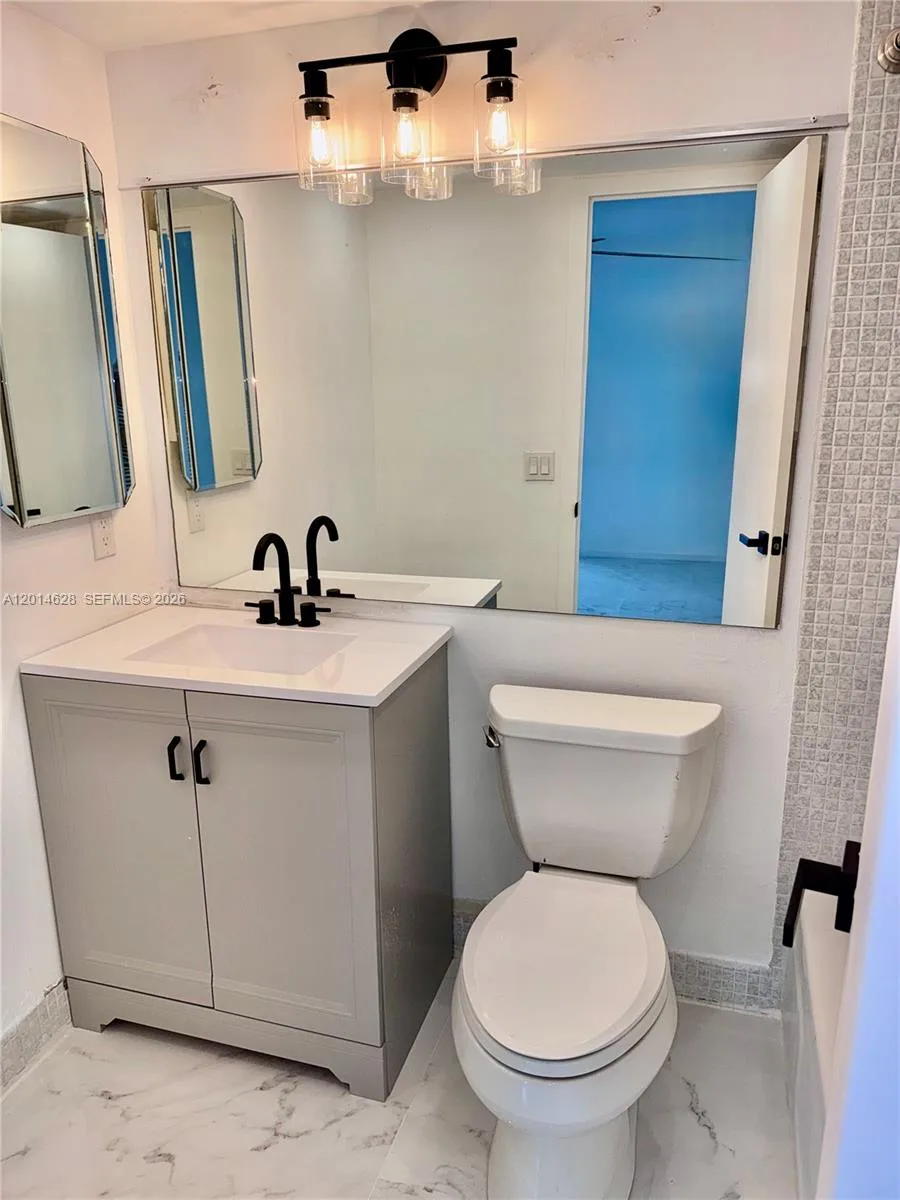 272 Dorset # G, Boca Raton, FL 33434 photo 9