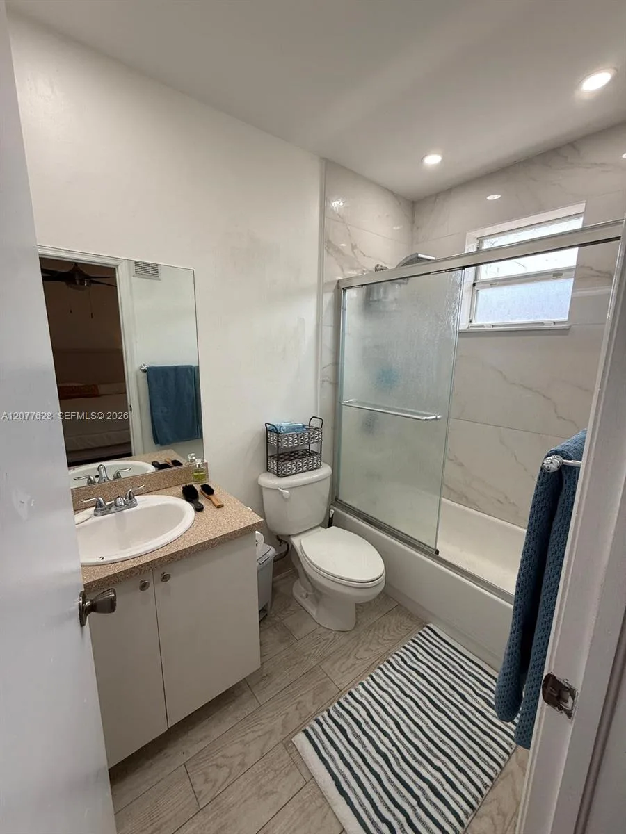 7055 NW 173rd Dr # 1503, Hialeah, FL 33015 photo 11
