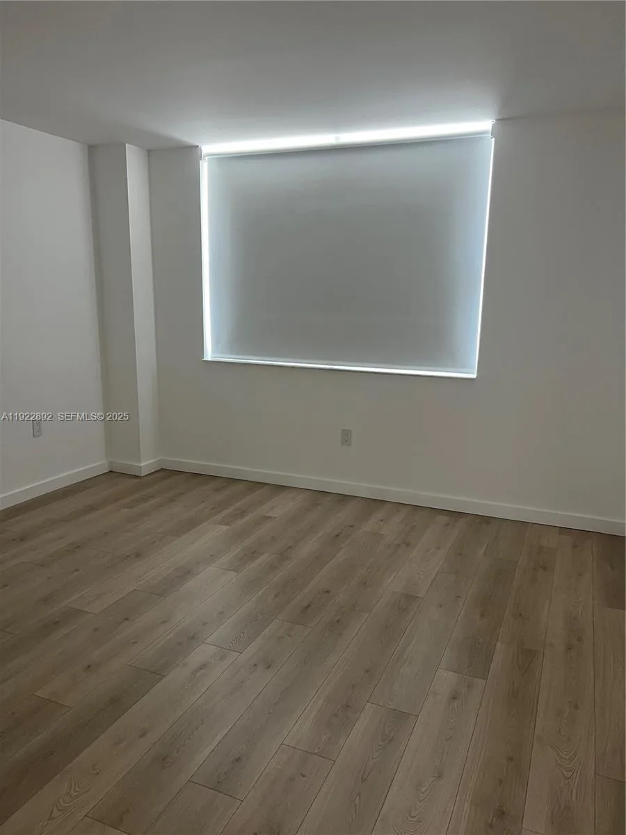 1155 Brickell Bay Dr # 3205, Miami, FL 33131 photo 12