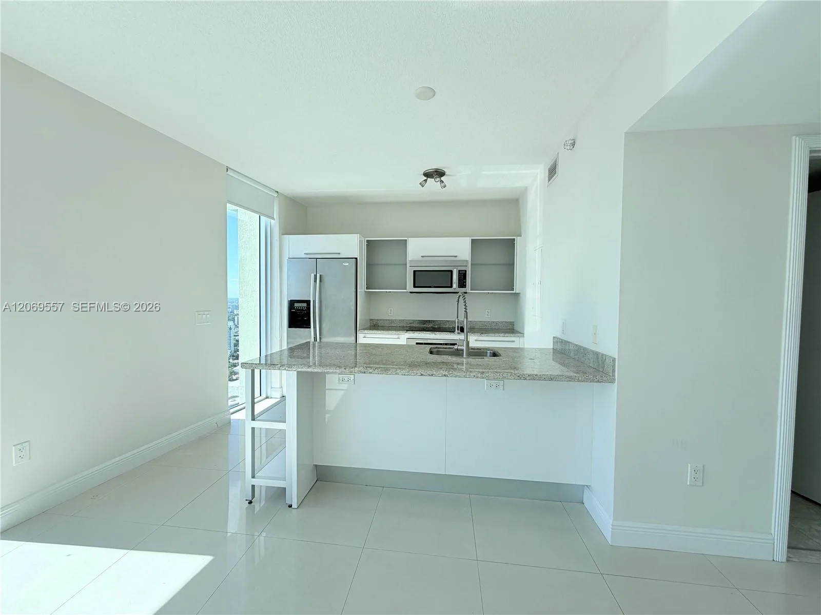 185 SW 7th St # 4100, Miami, FL 33130 photo 8