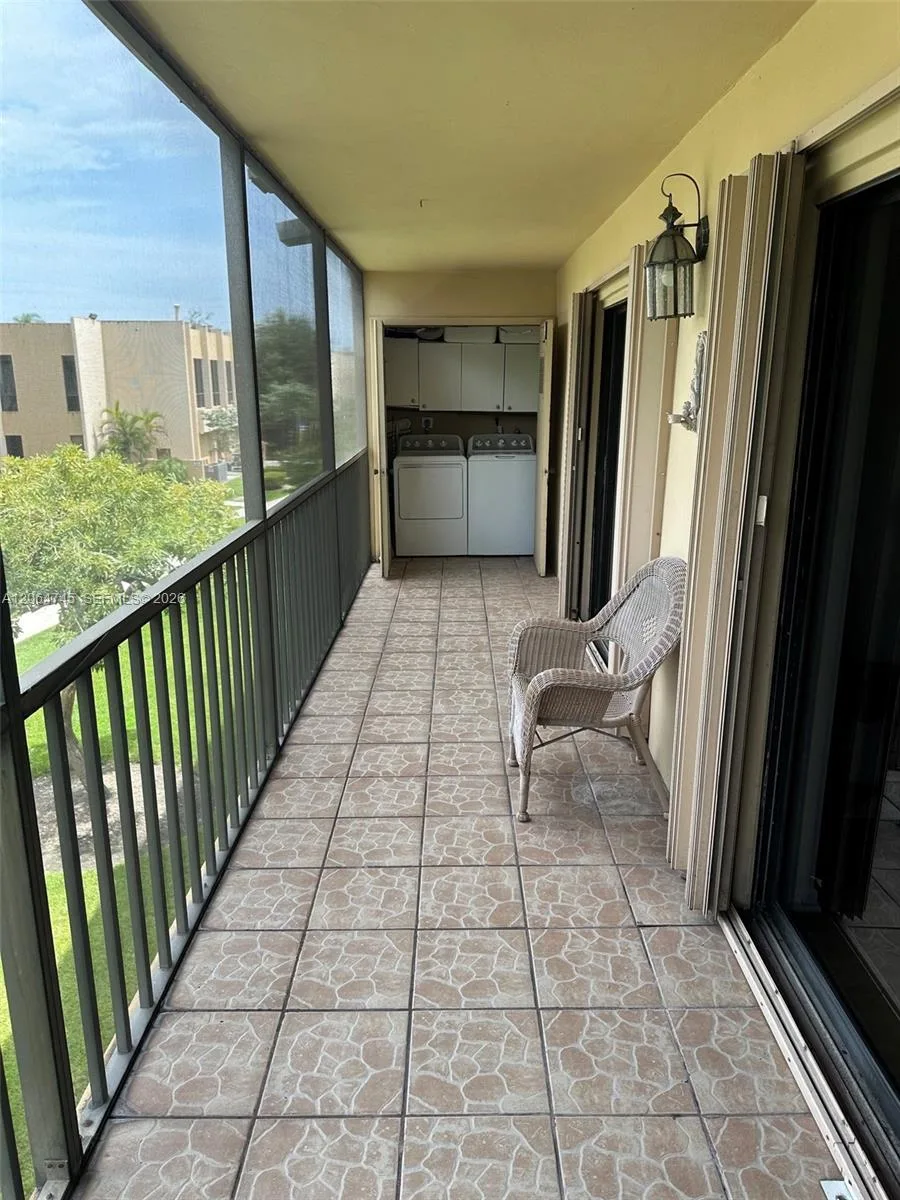 8415 SW 107th Ave # 303W, Miami, FL 33173 photo 11
