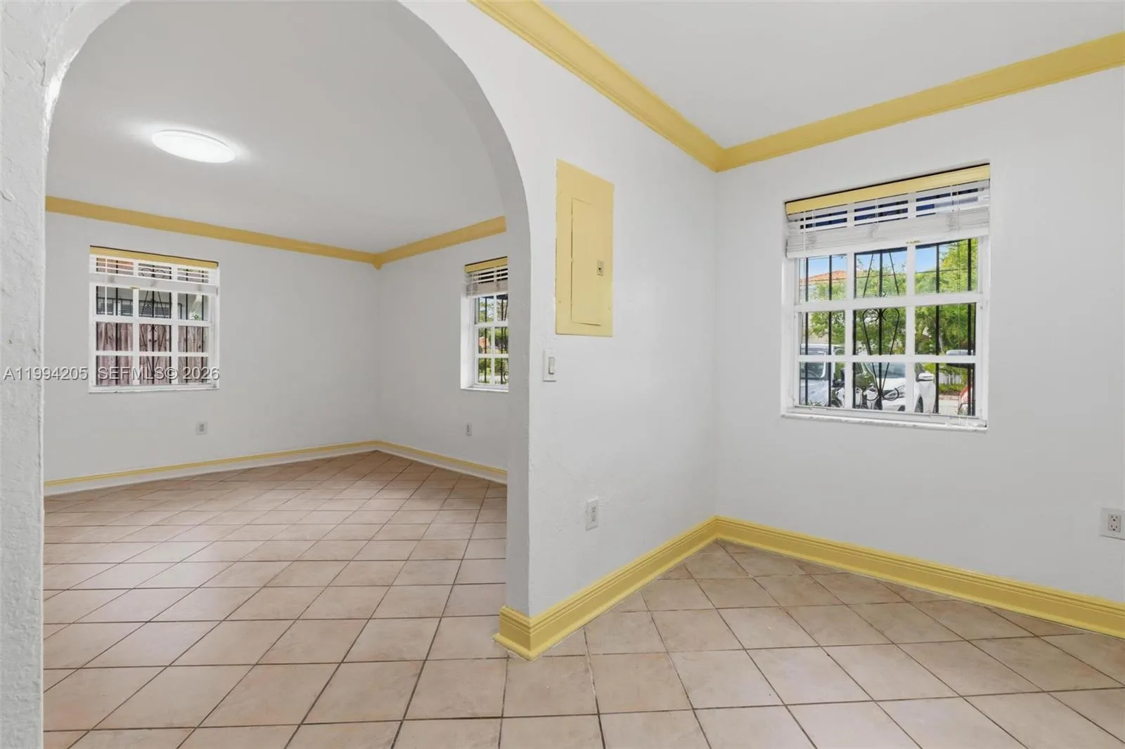3147 Mcdonald St, Miami, FL 33133 photo 11