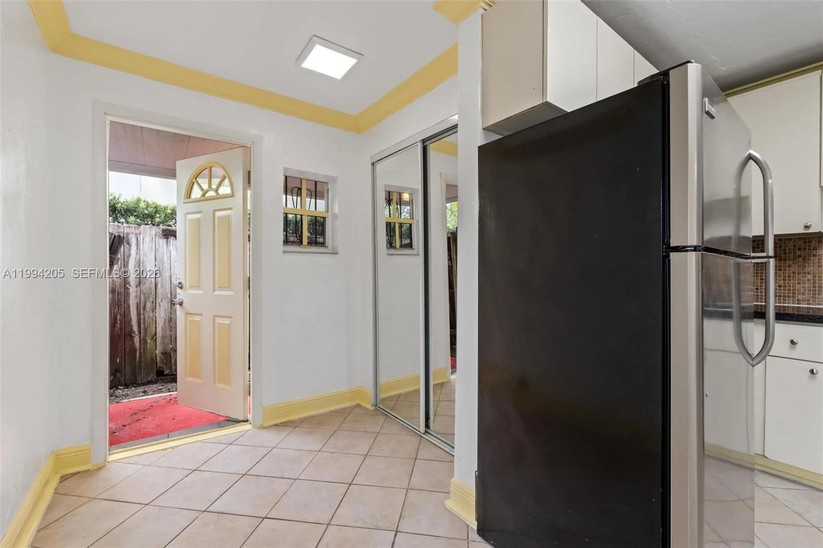 3147 Mcdonald St, Miami, FL 33133 photo 12