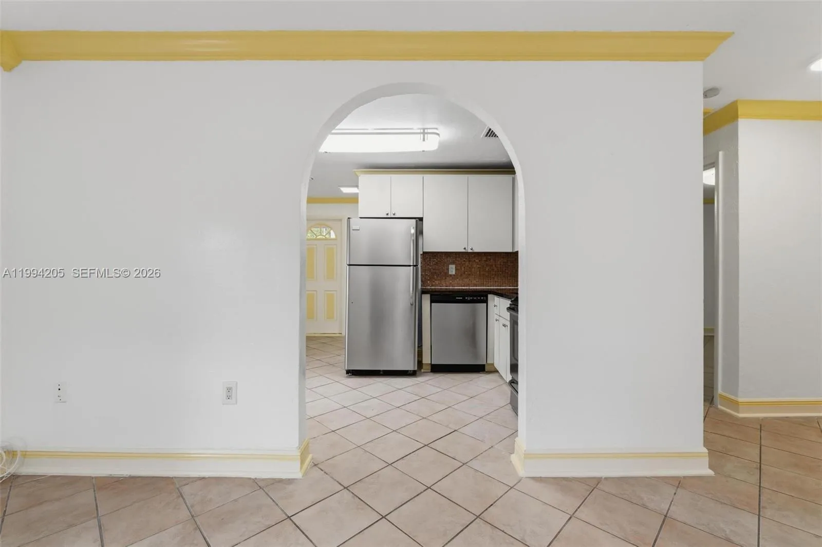 3147 Mcdonald St, Miami, FL 33133 photo 8