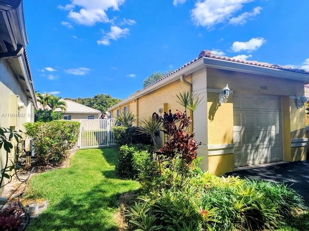 4309 Pine Ridge Ct, Weston, FL 33331 photo 4