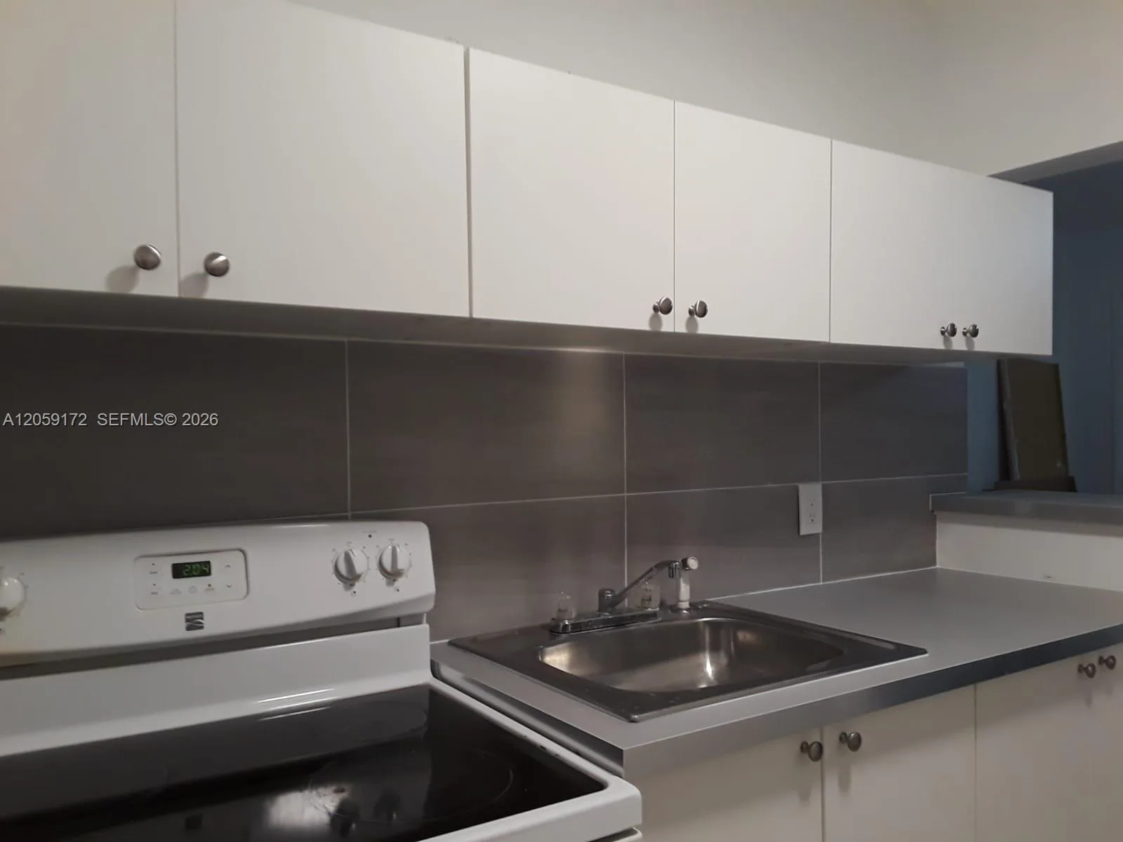 5647 Hayes St # A, Hollywood, FL 33021 photo 3