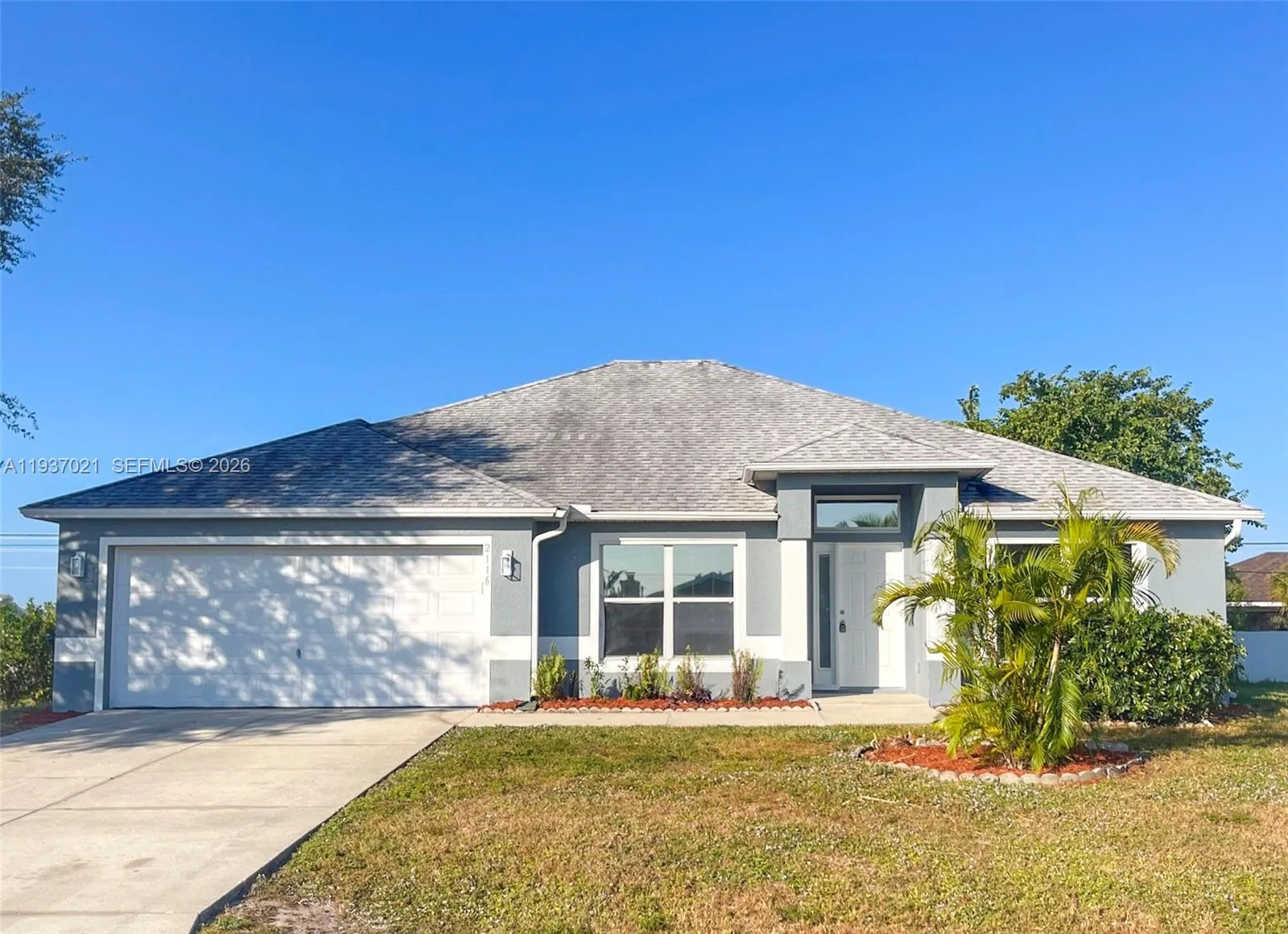 2116 NE 17th AV, Cape Coral, FL 33909 photo 2