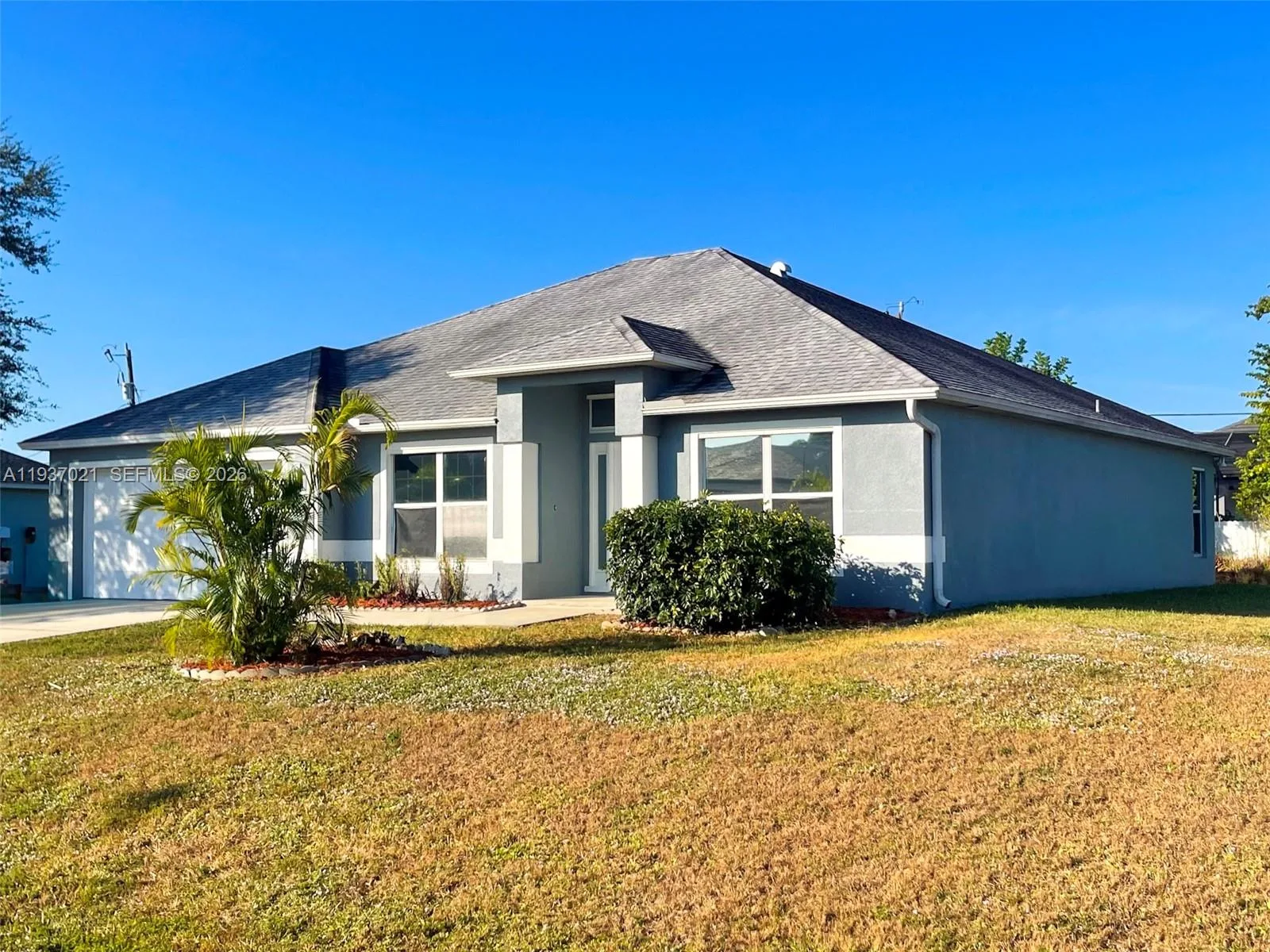 2116 NE 17th AV, Cape Coral, FL 33909 photo 4