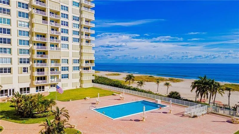 750 N Ocean Boulevard # 1704, Pompano Beach, FL 33062