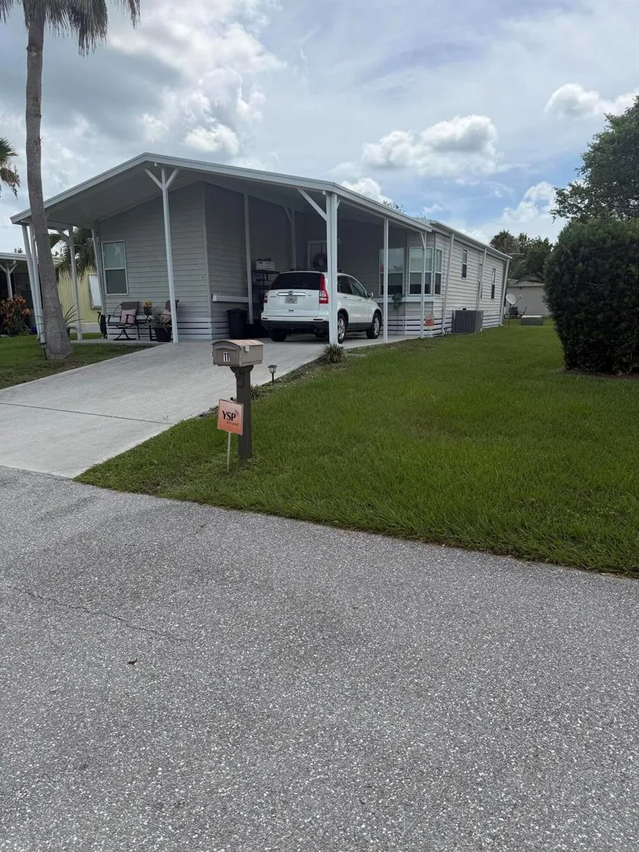 11 Nuevo Leon Road, Port St. Lucie, FL 34952