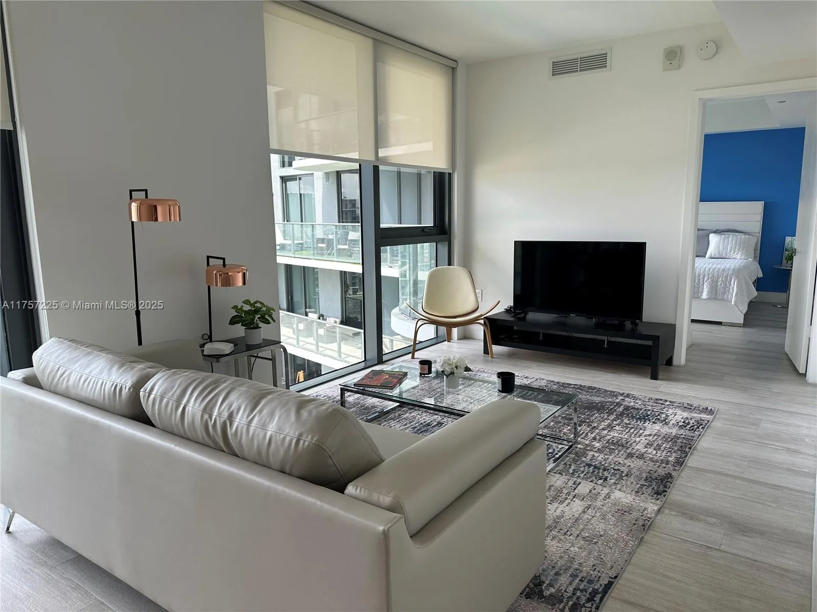 121 NE 34th St # 1915, Miami, FL 33137