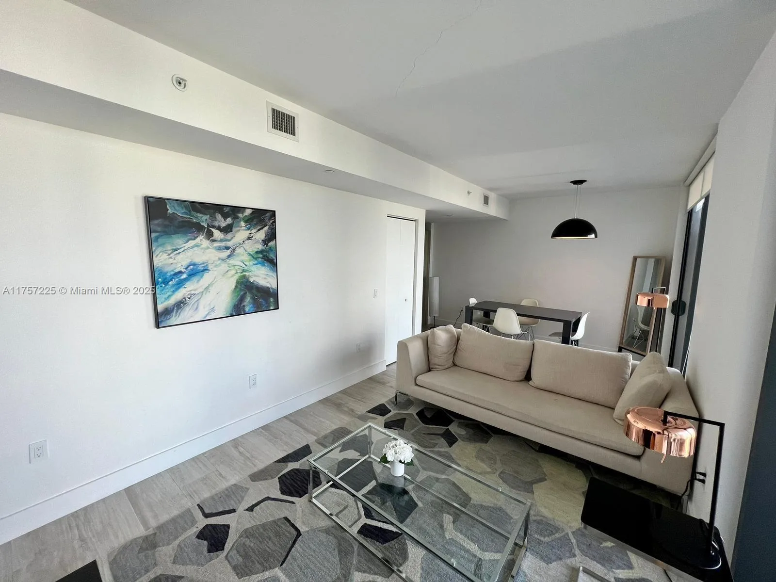 121 NE 34th St # 1915, Miami, FL 33137 photo 4