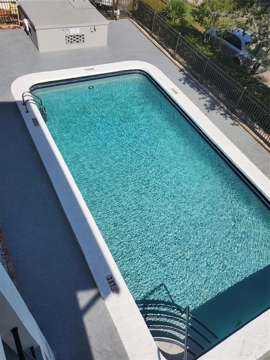 1021 NE 24th Avenue # 30, Pompano Beach, FL 33062