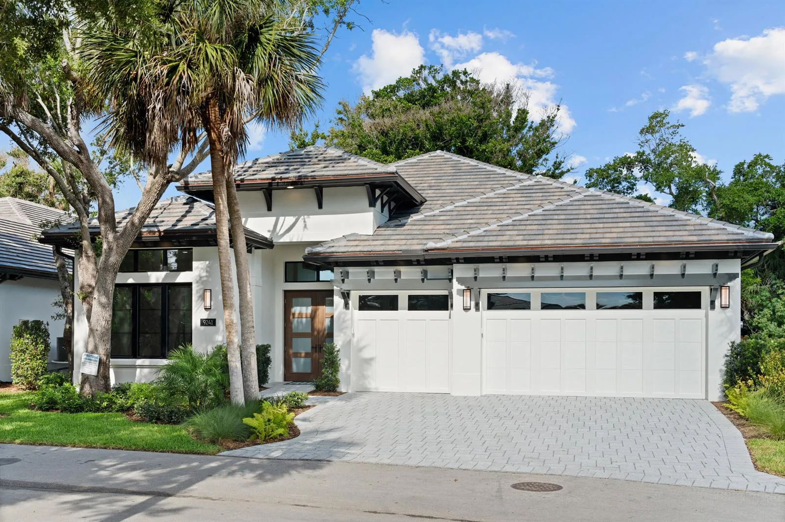 9241 Seaglass Court, Vero Beach, FL 32963