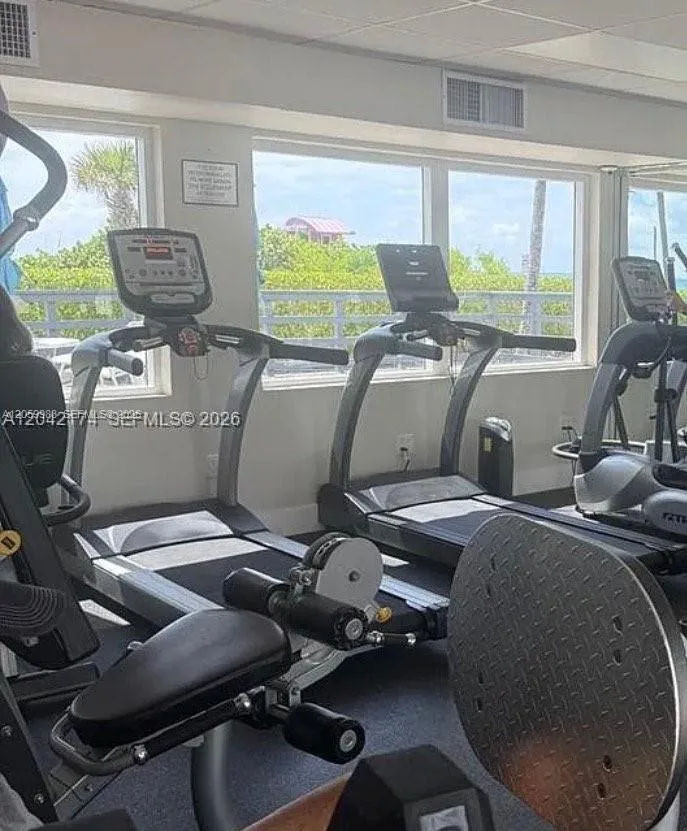 5005 Collins Ave # C2, Miami Beach, FL 33140 photo 9