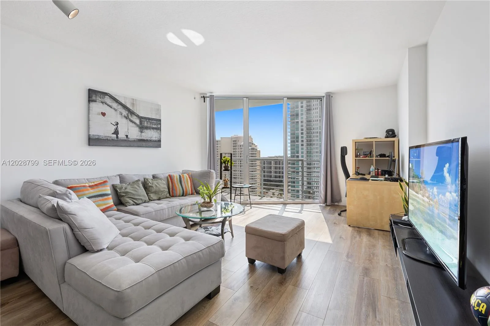 325 S Biscayne Blvd # 2517, Miami, FL 33131 photo 12